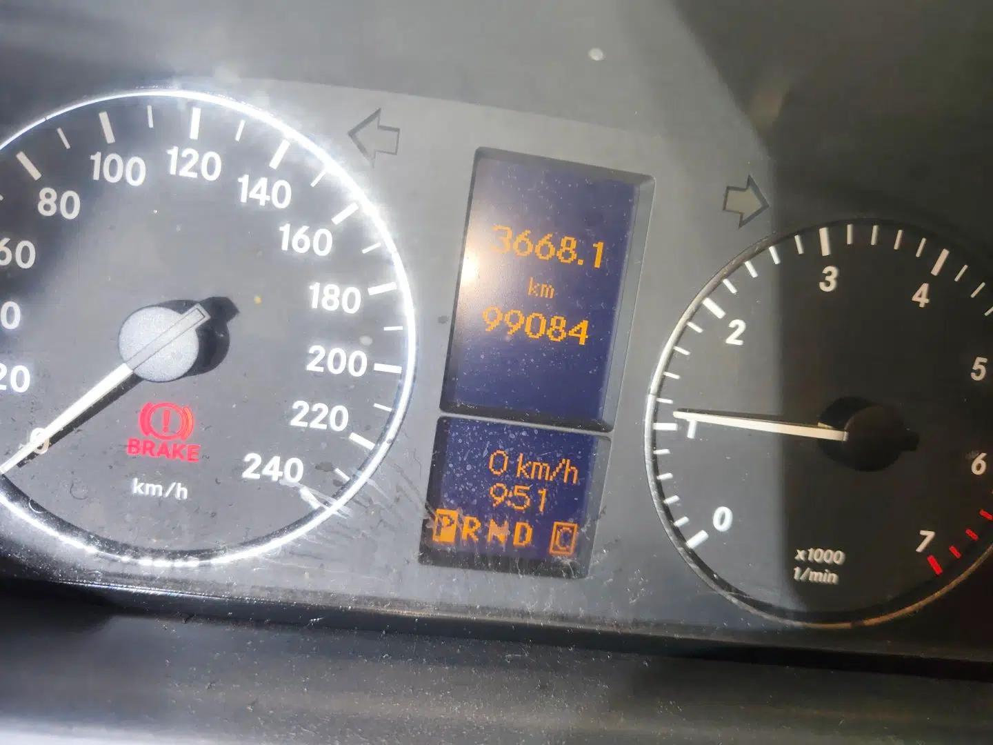 Mercedes-Benz A-Class 2011 A 160 — миниатюра 12