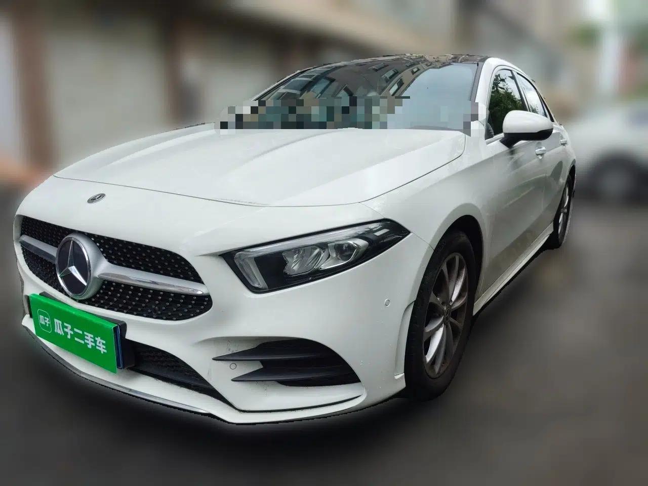 Mercedes-Benz A-Class 2019 A 200 L — миниатюра 1