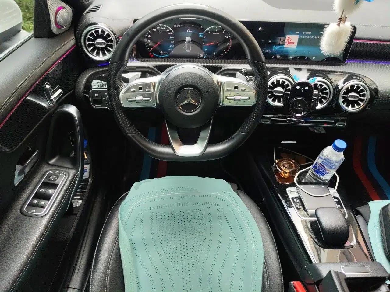 Mercedes-Benz A-Class 2019 A 200 L — миниатюра 10