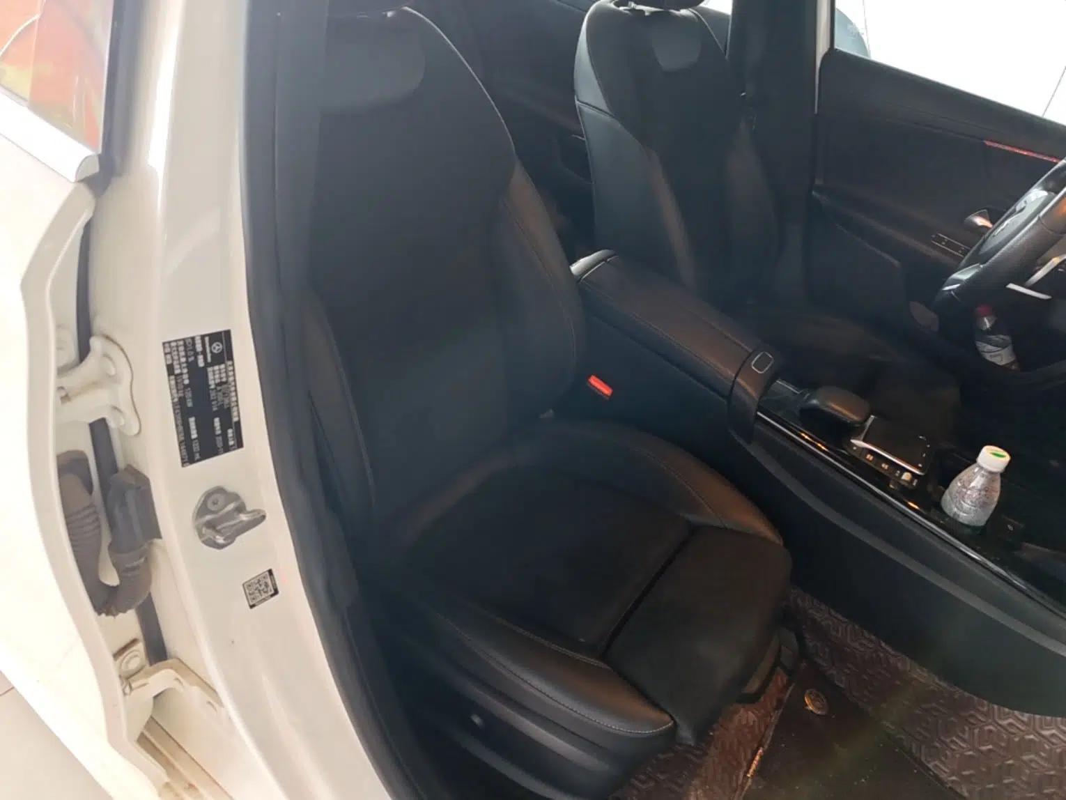 Mercedes-Benz A-Class 2020 Restyled A 200 L Sport Sedan Fashion Version — миниатюра 19