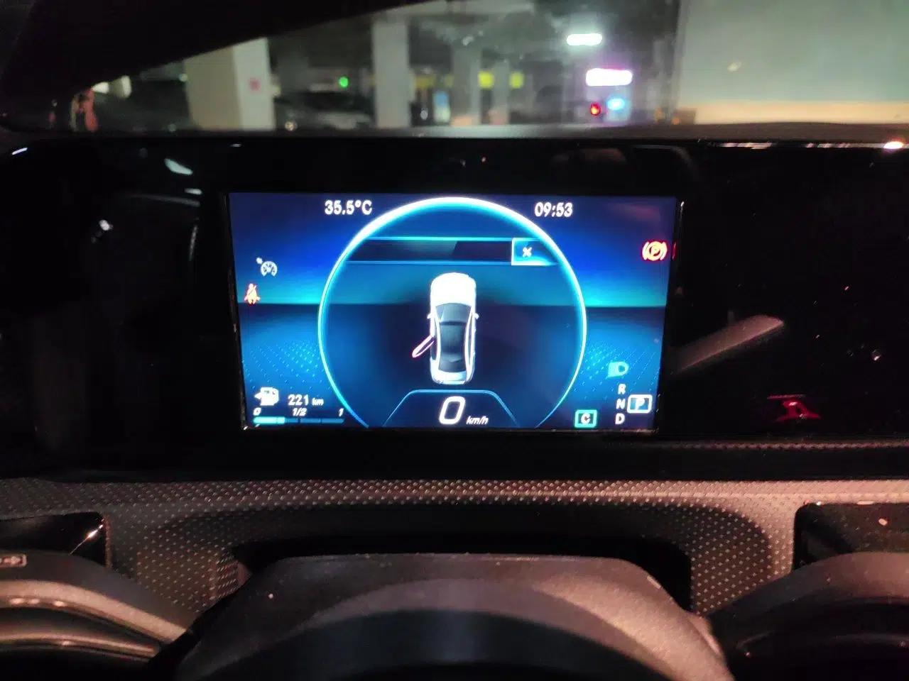 Mercedes-Benz A-Class 2019 Restyled A 180 L Sport Sedan — миниатюра 11