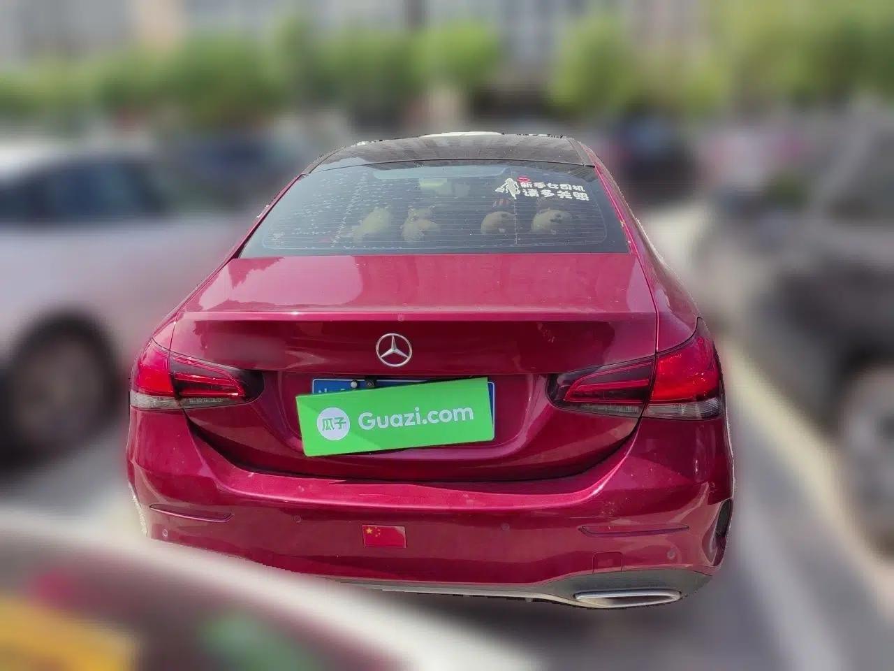 Mercedes-Benz A-Class 2019 Restyled A 180 L Sport Sedan — миниатюра 5