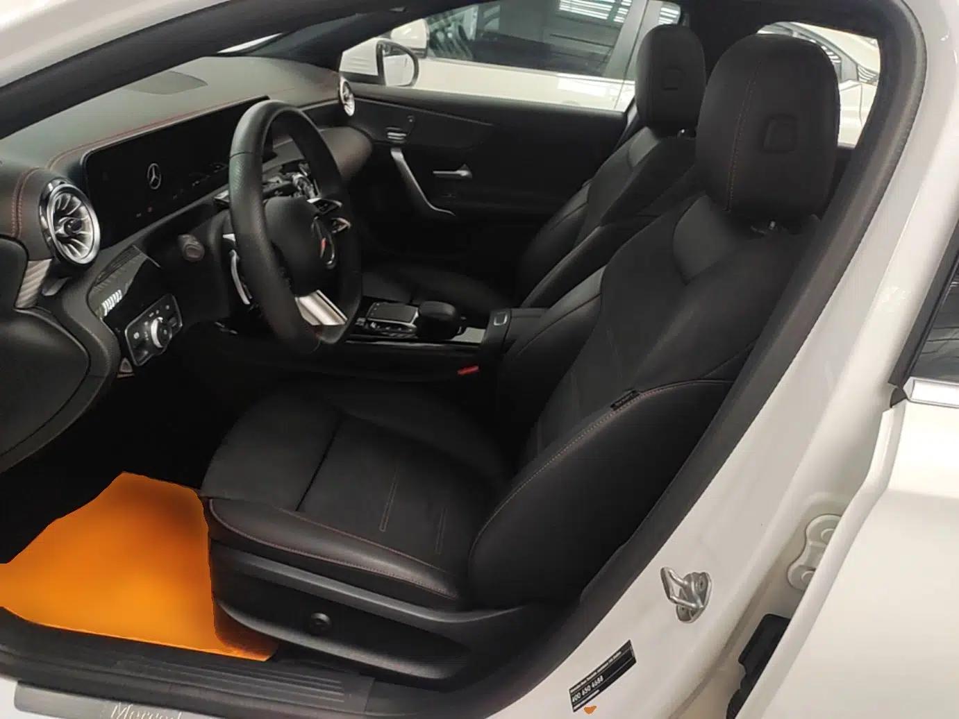 Mercedes-Benz A-Class 2023 A 200 L Fashion Model — миниатюра 22