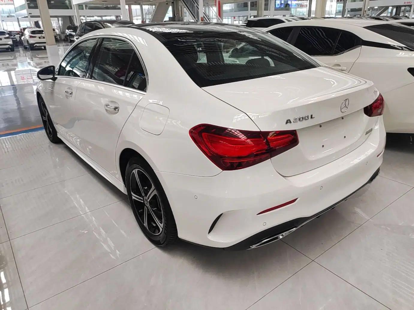 Mercedes-Benz A-Class 2023 A 200 L Fashion Model — миниатюра 4