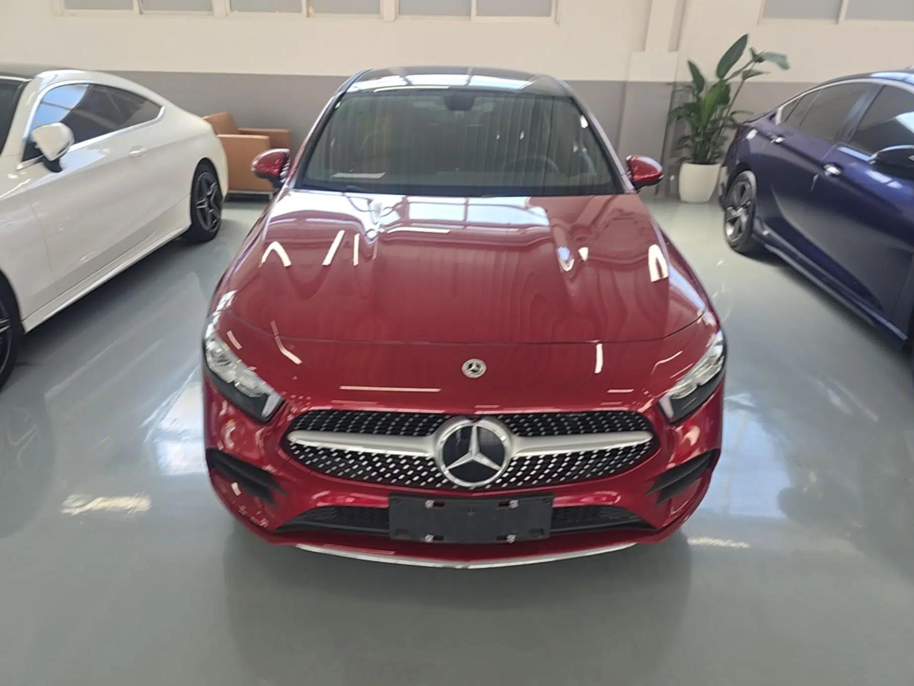 Mercedes-Benz A-Class 2021 A 200 L Sport Sedan Fashion Model — миниатюра 2