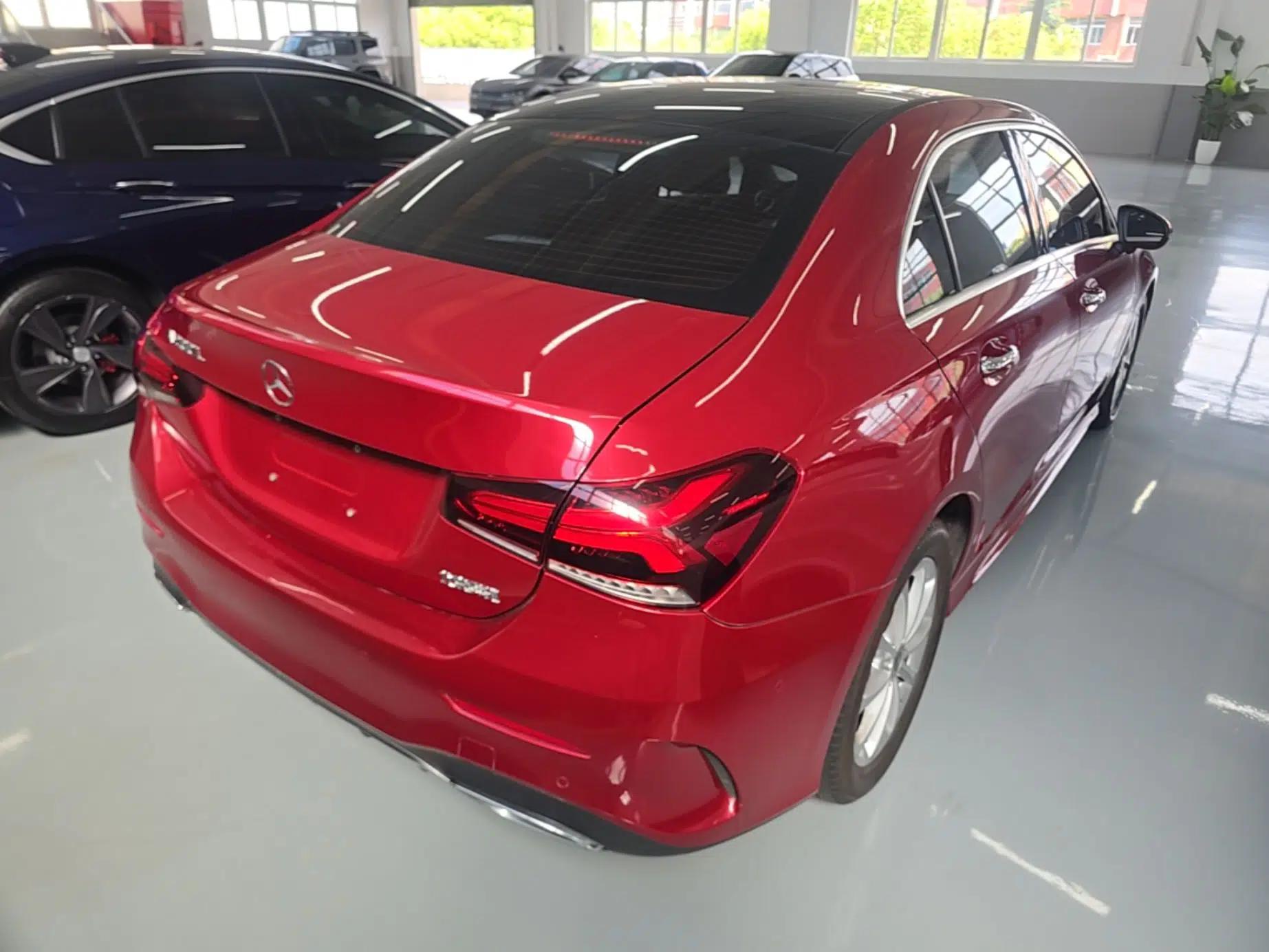 Mercedes-Benz A-Class 2021 A 200 L Sport Sedan Fashion Model — миниатюра 6