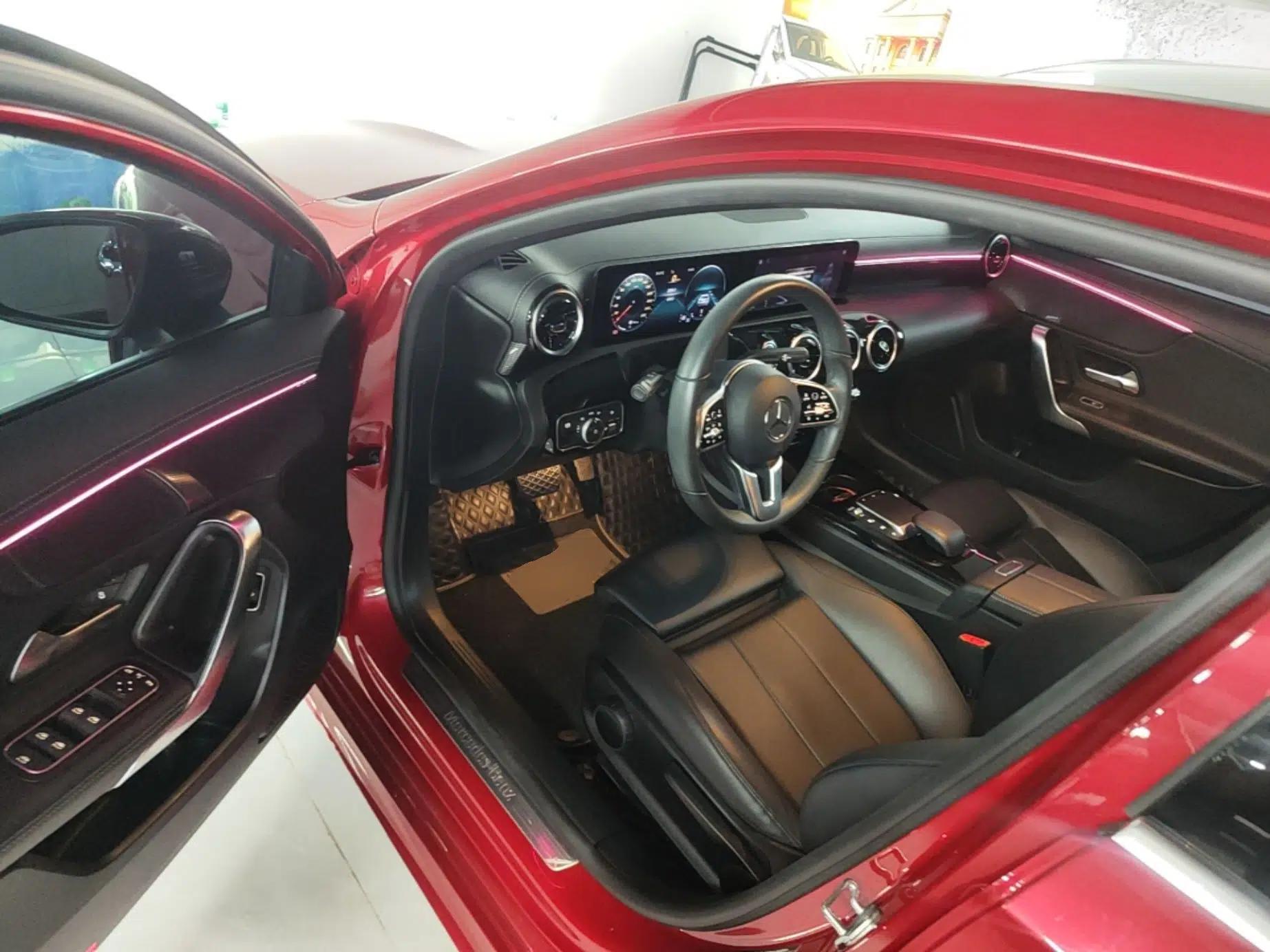 Mercedes-Benz A-Class 2022 A 200 L Sport Sedan Dynamic Model — миниатюра 23