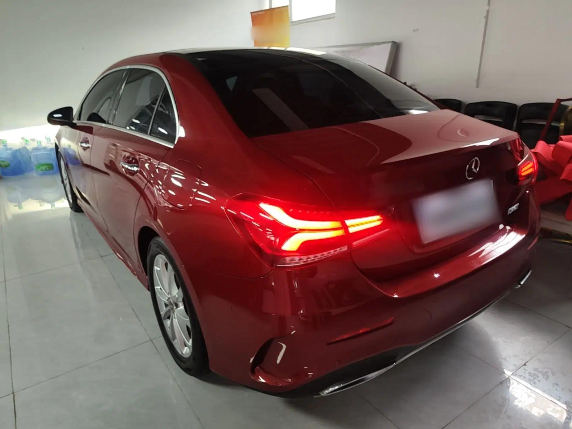 Mercedes-Benz A-Class 2022 A 200 L Sport Sedan Dynamic Model — миниатюра 4