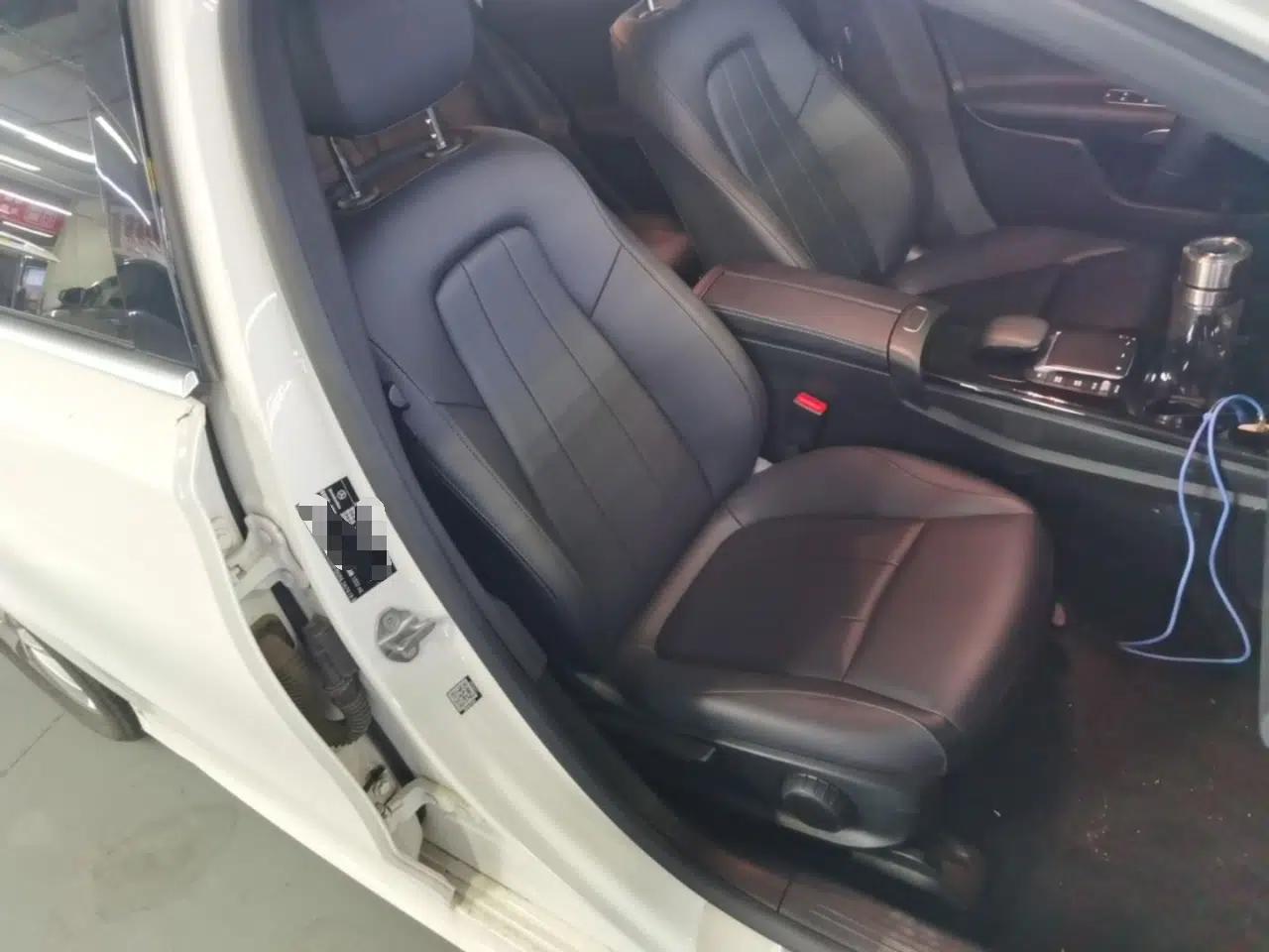 Mercedes-Benz A-Class 2022 Restyled A 200 L Sport Sedan Dynamic Version — миниатюра 19