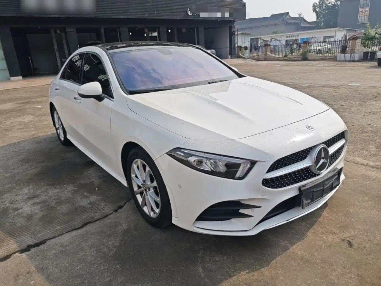 Mercedes-Benz A-Class 2020 Restyled A 200 L Sport Sedan Fashion Version — миниатюра 12