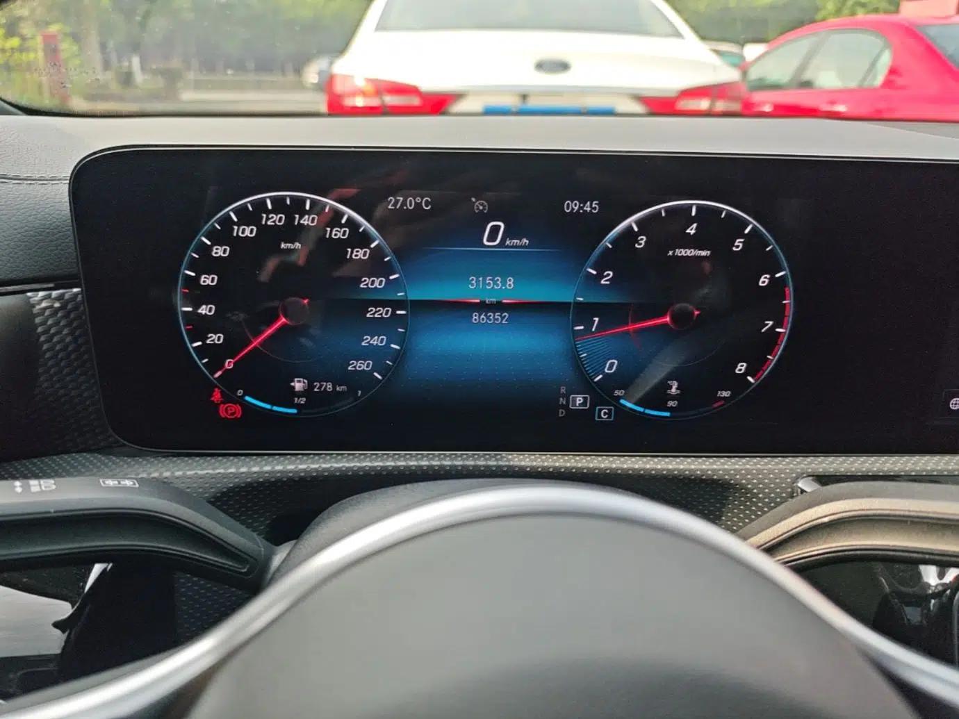 Mercedes-Benz A-Class 2020 Restyled A 200 L Sport Sedan Fashion Version — миниатюра 19