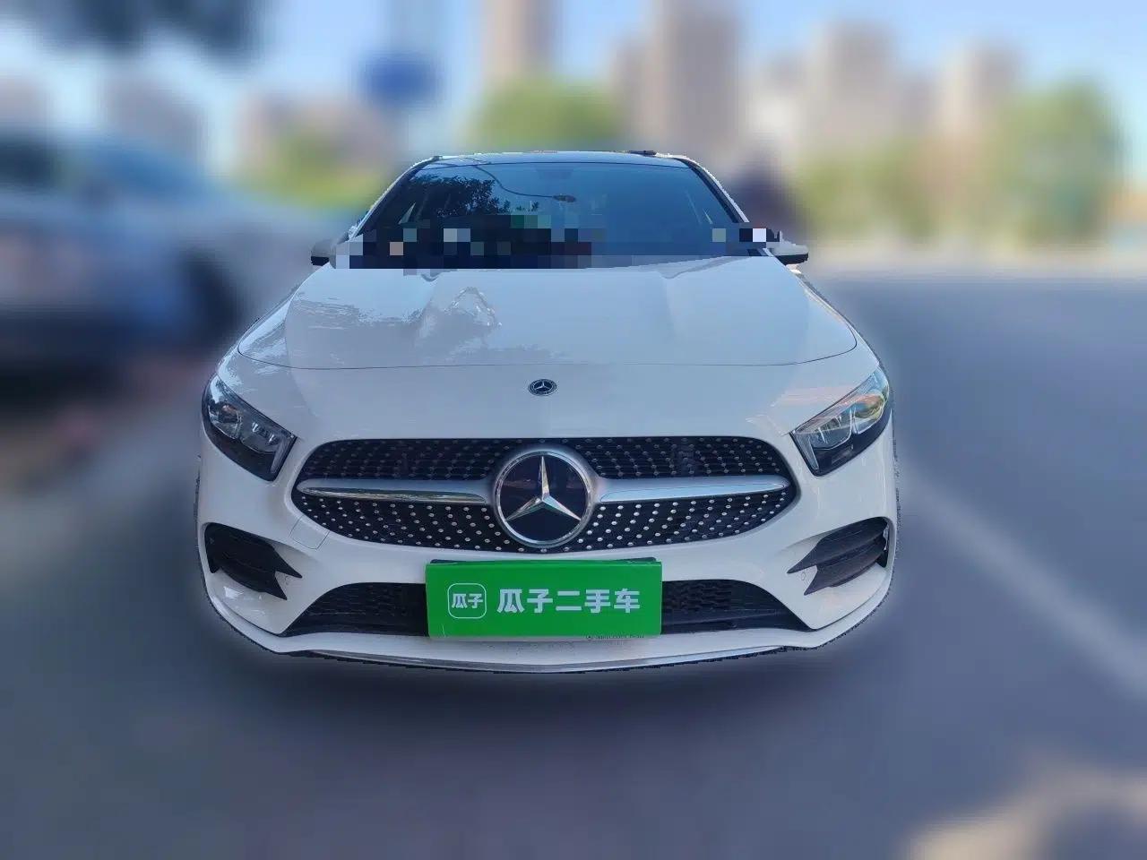 Mercedes-Benz A-Class 2022 A 200 L Sport Sedan Dynamic Model — миниатюра 2