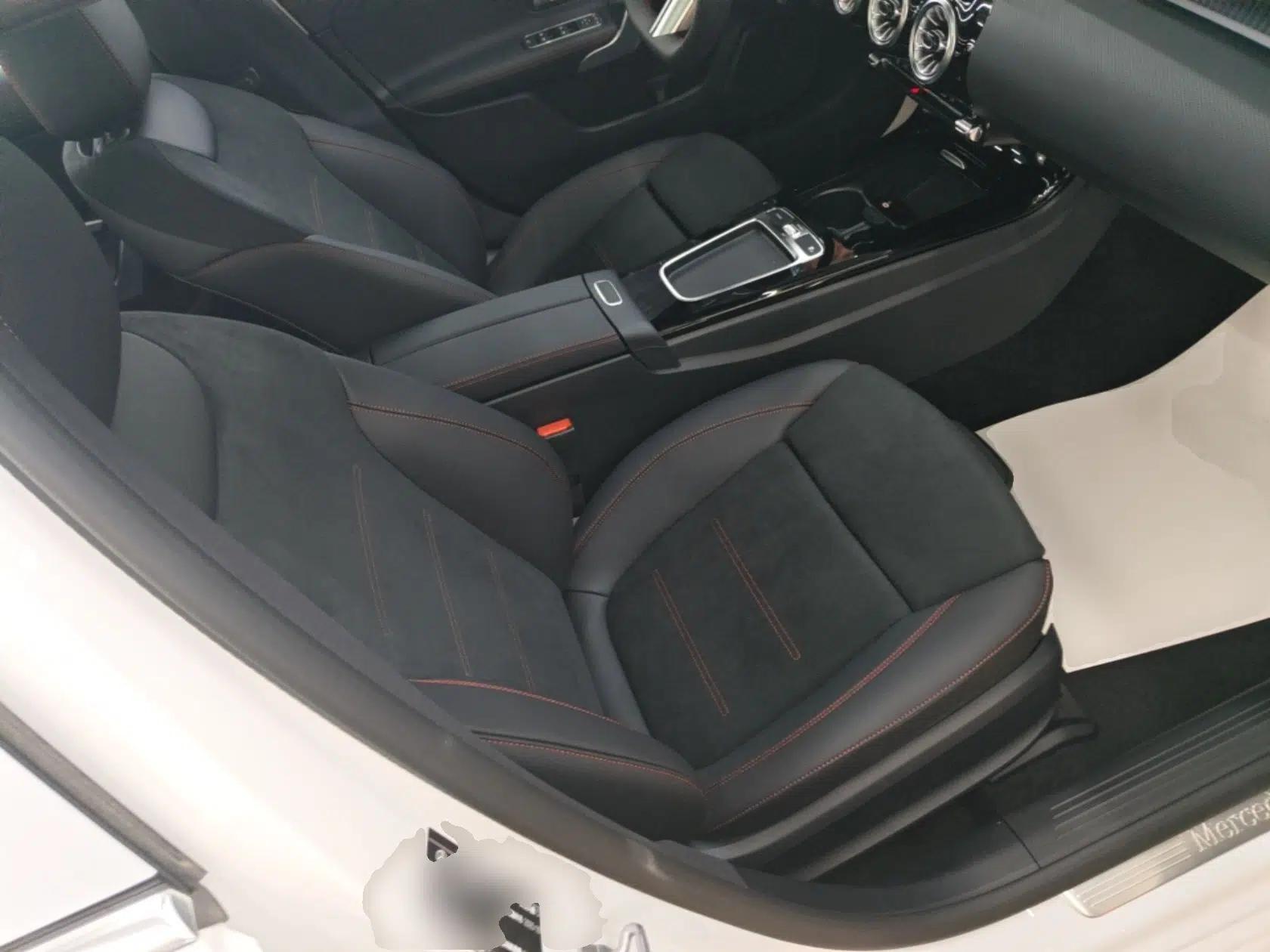 Mercedes-Benz A-Class 2025 Facelifted A 200 L Fashion Edition — миниатюра 19