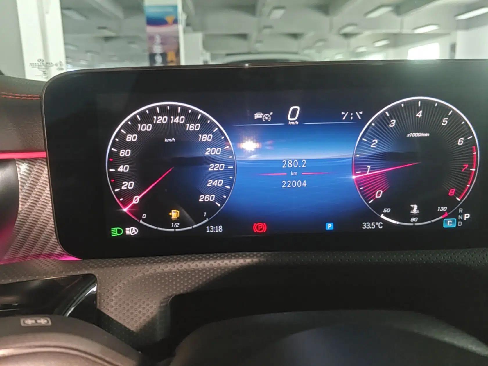 Mercedes-Benz A-Class 2023 A 200 L Fashion Model — миниатюра 19