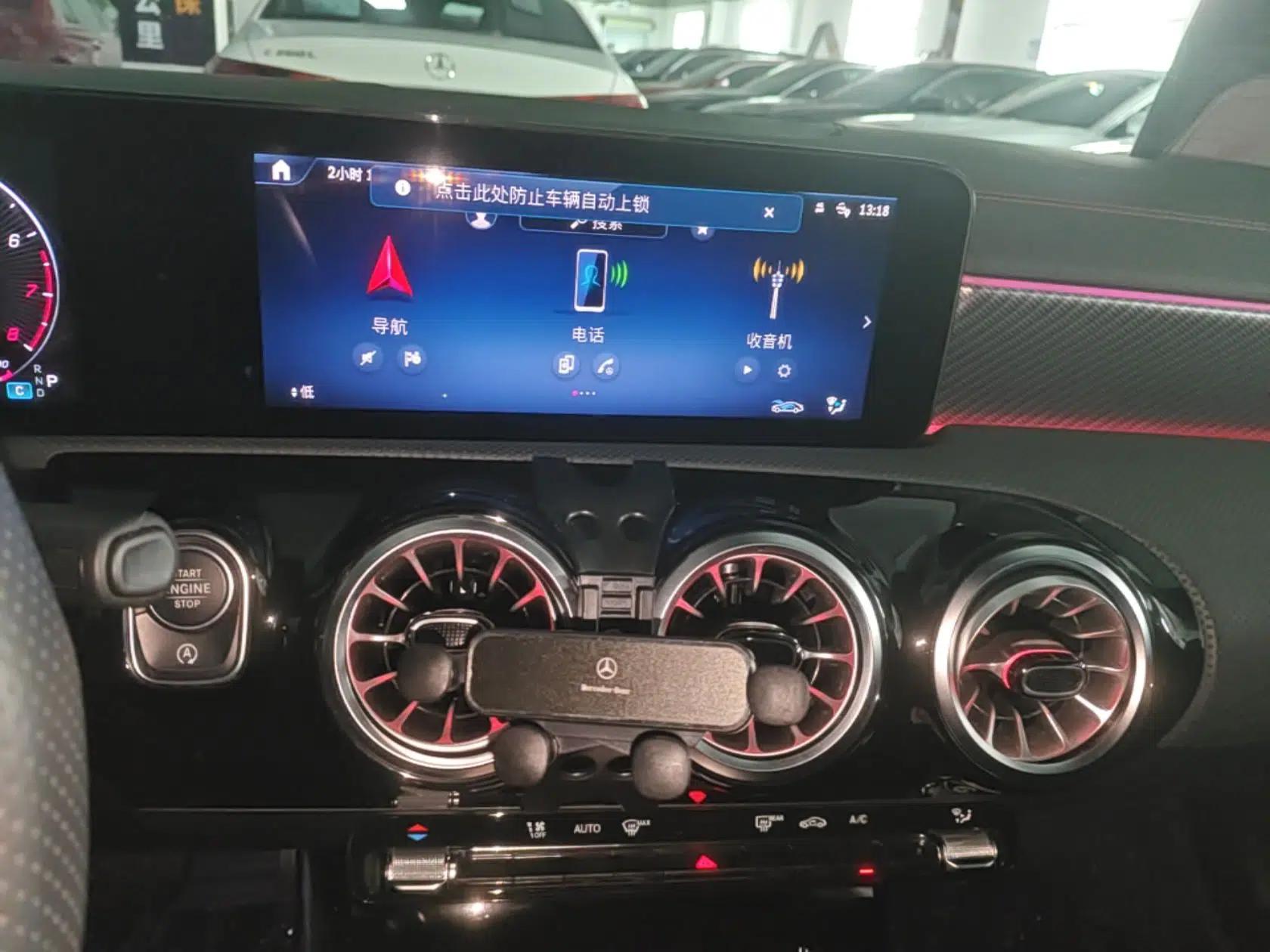 Mercedes-Benz A-Class 2023 A 200 L Fashion Model — миниатюра 20