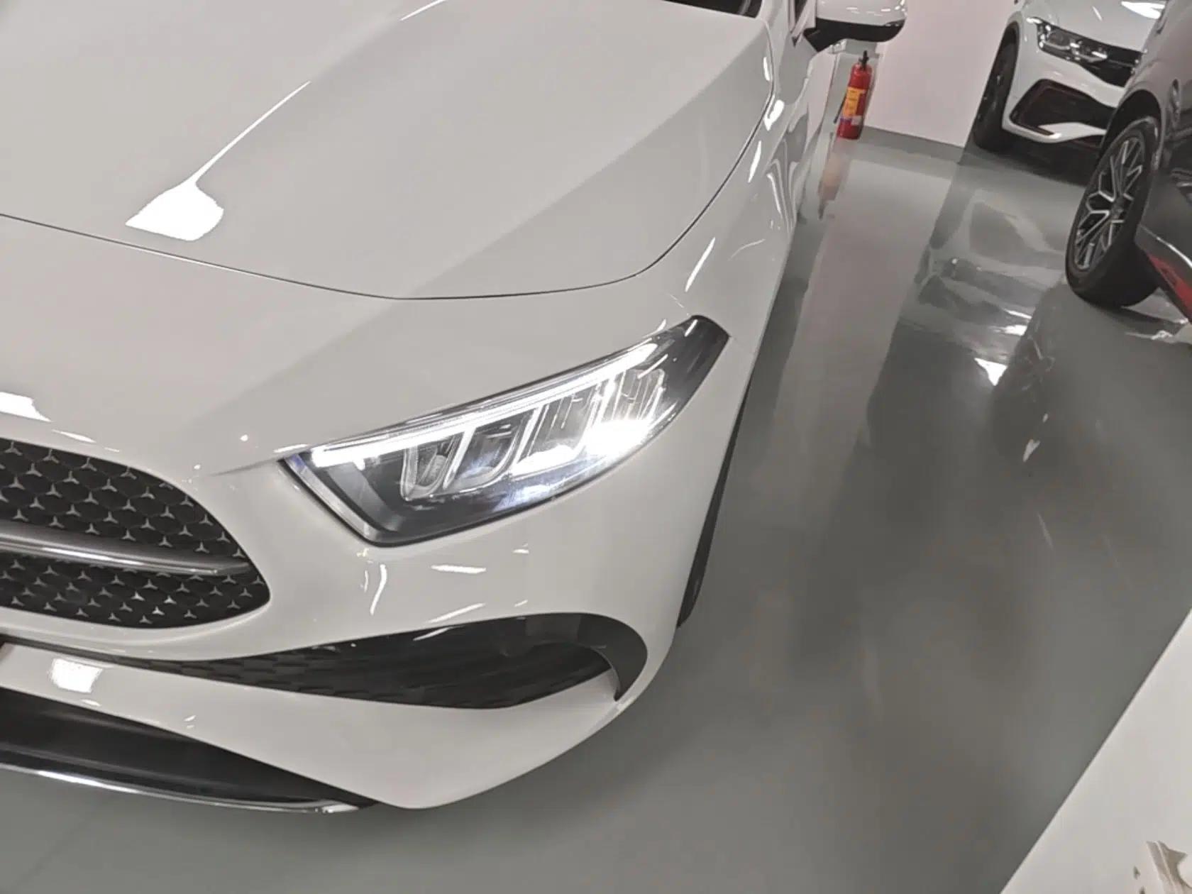 Mercedes-Benz A-Class 2023 A 200 L Fashion Model — миниатюра 8