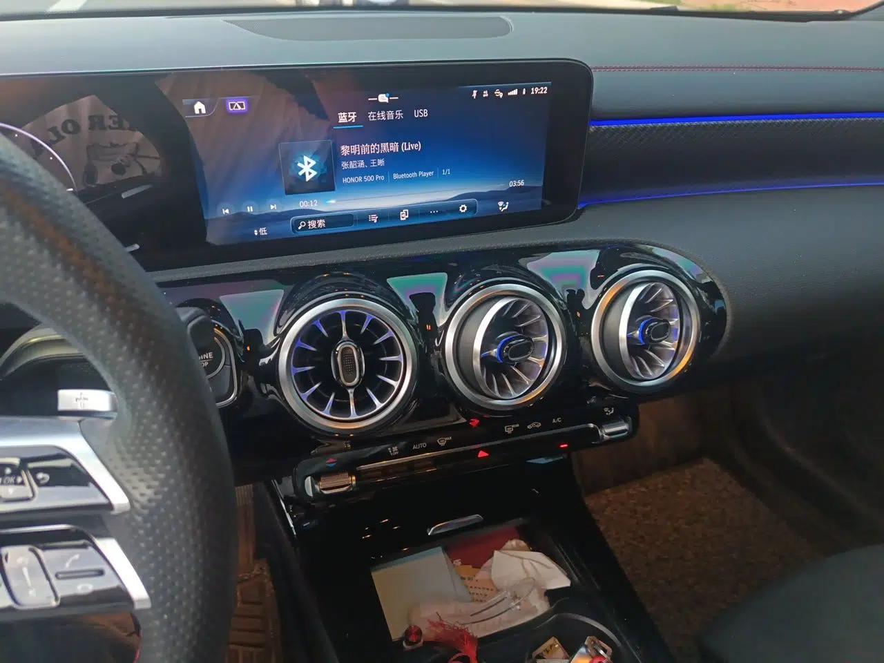 Mercedes-Benz A-Class 2023 A 200 L Fashion Model — миниатюра 13