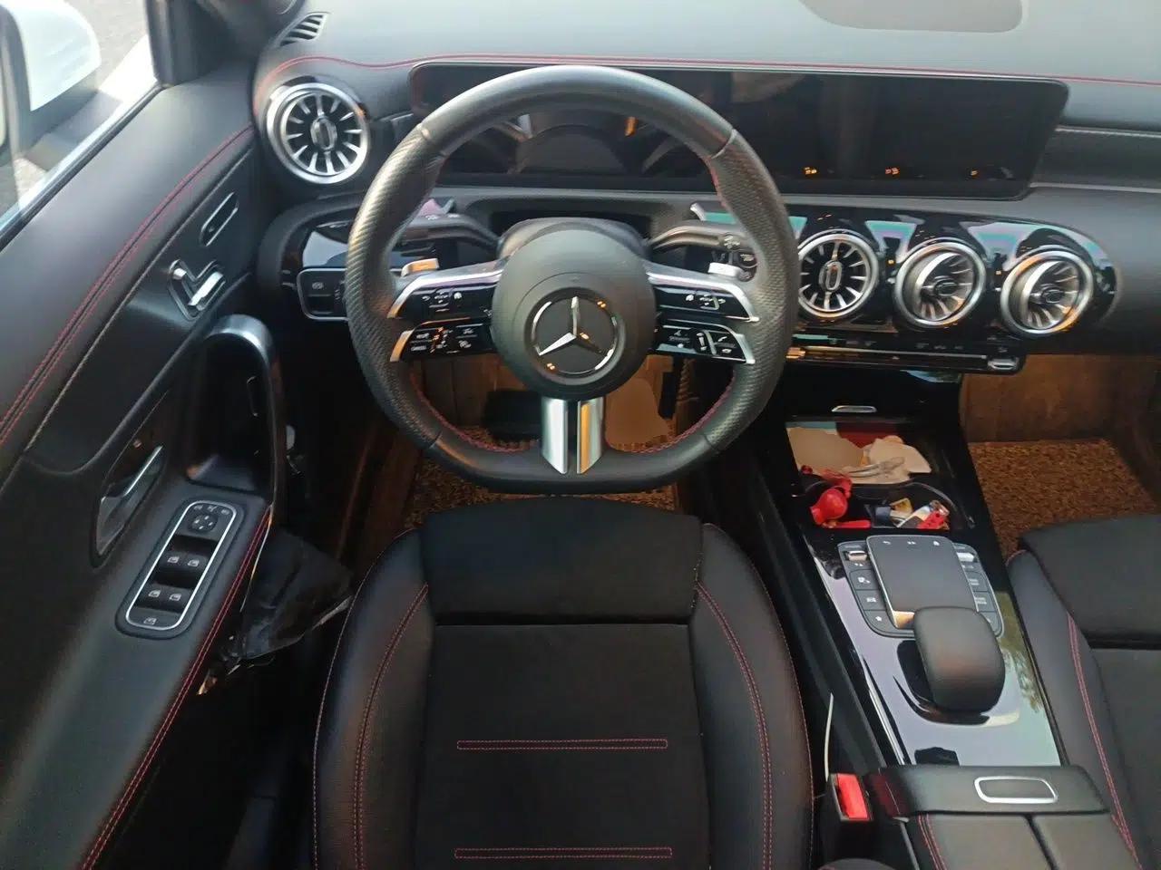 Mercedes-Benz A-Class 2023 A 200 L Fashion Model — миниатюра 10