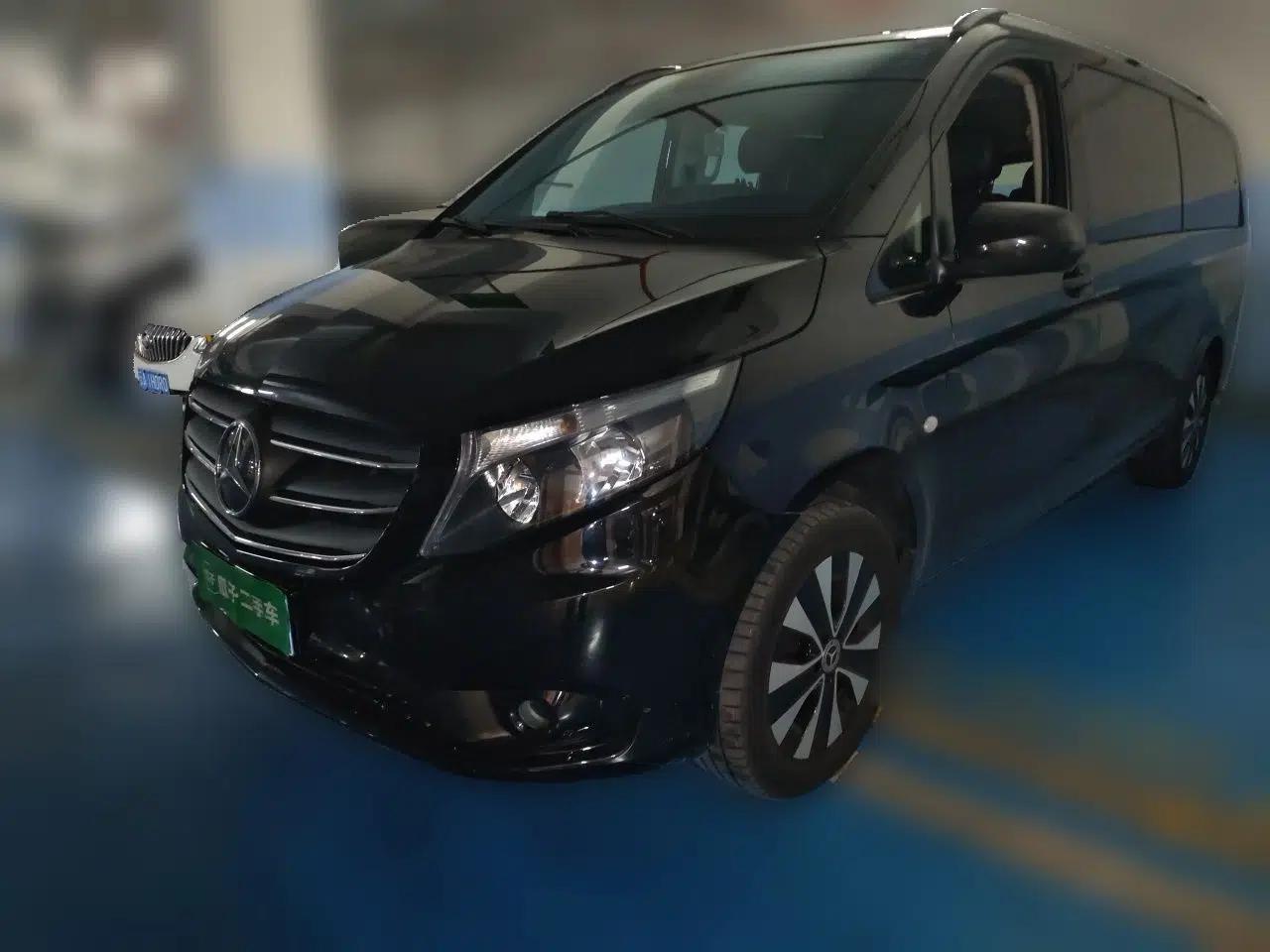 Mercedes-Benz Vito 2021 2.0T Elite Version 7 Seats — миниатюра 1