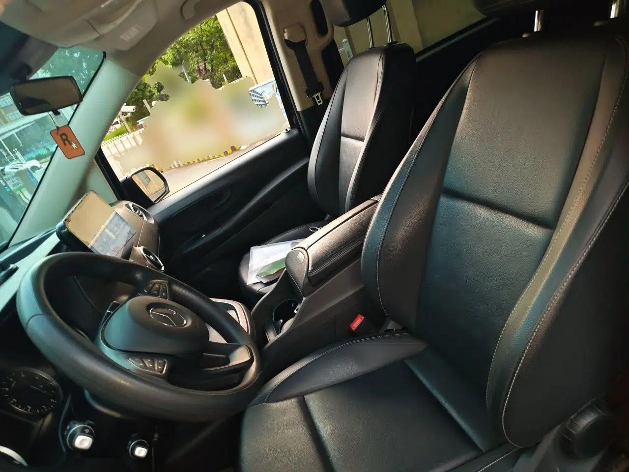 Mercedes-Benz Vito 2021 2.0T Elite Version 7 Seats — миниатюра 15