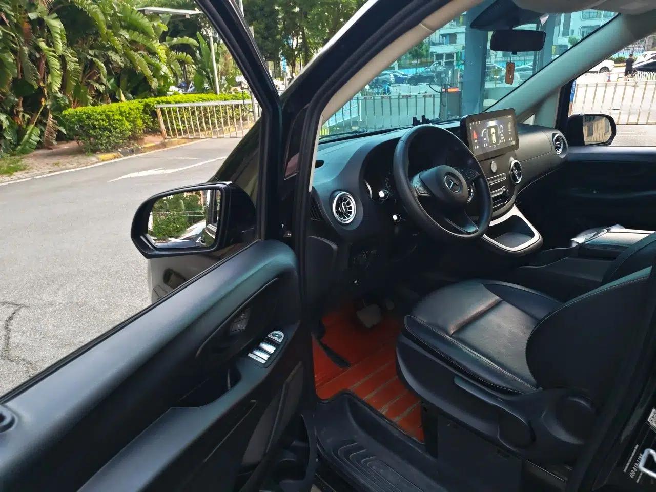 Mercedes-Benz Vito 2021 2.0T Elite Version 7 Seats — миниатюра 16