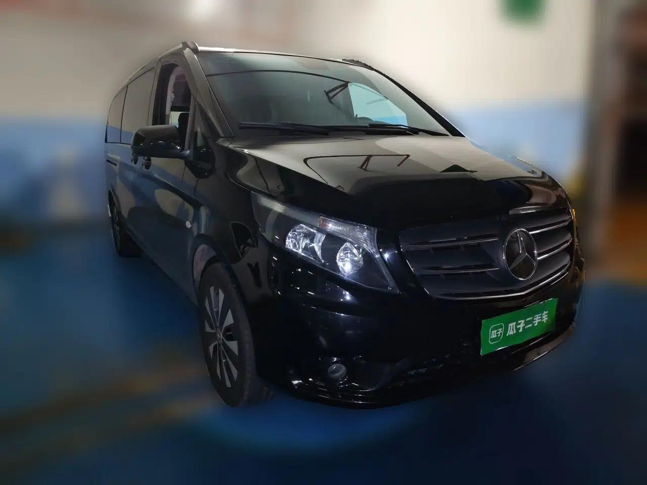 Mercedes-Benz Vito 2021 2.0T Elite Version 7 Seats — миниатюра 3