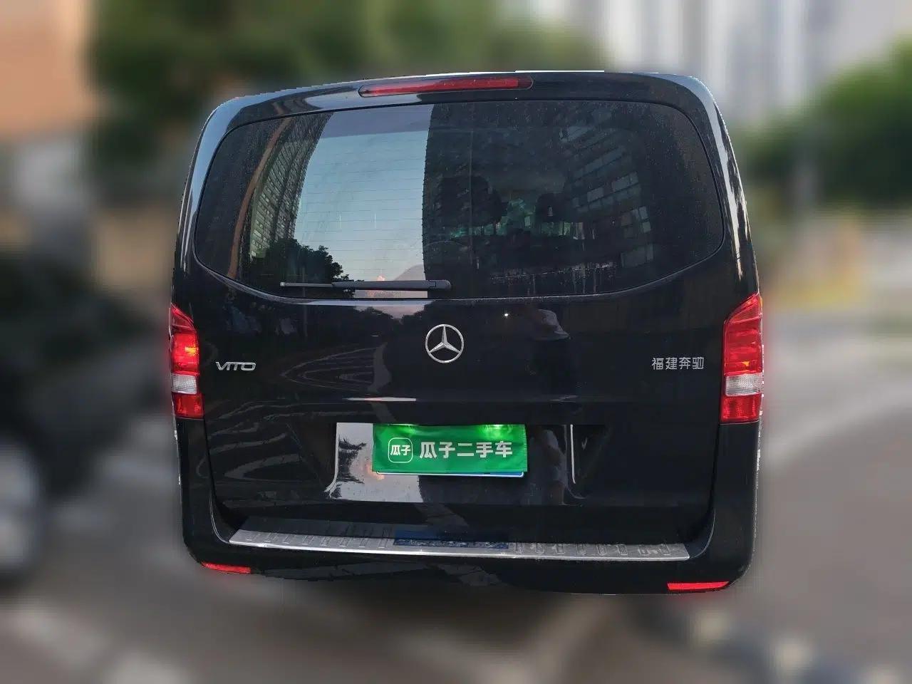 Mercedes-Benz Vito 2021 2.0T Elite Version 7 Seats — миниатюра 5