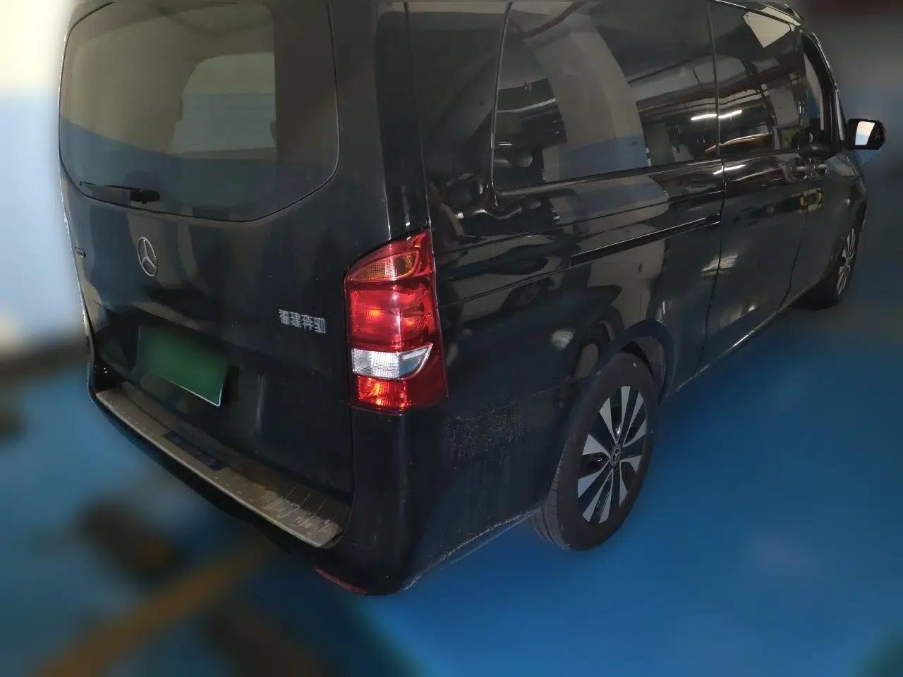 Mercedes-Benz Vito 2021 2.0T Elite Version 7 Seats — миниатюра 6