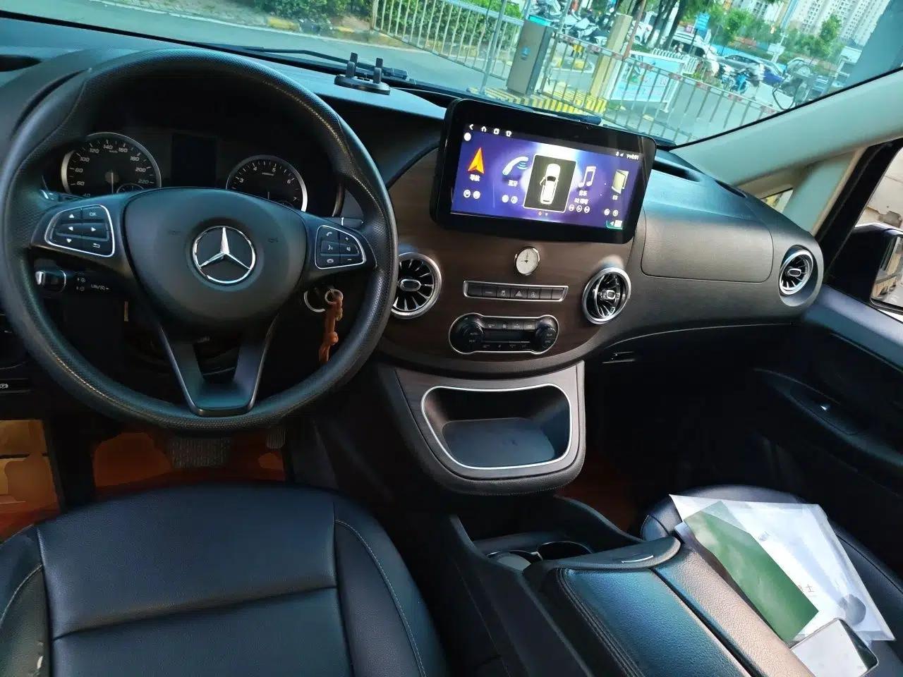 Mercedes-Benz Vito 2021 2.0T Elite Version 7 Seats — миниатюра 9