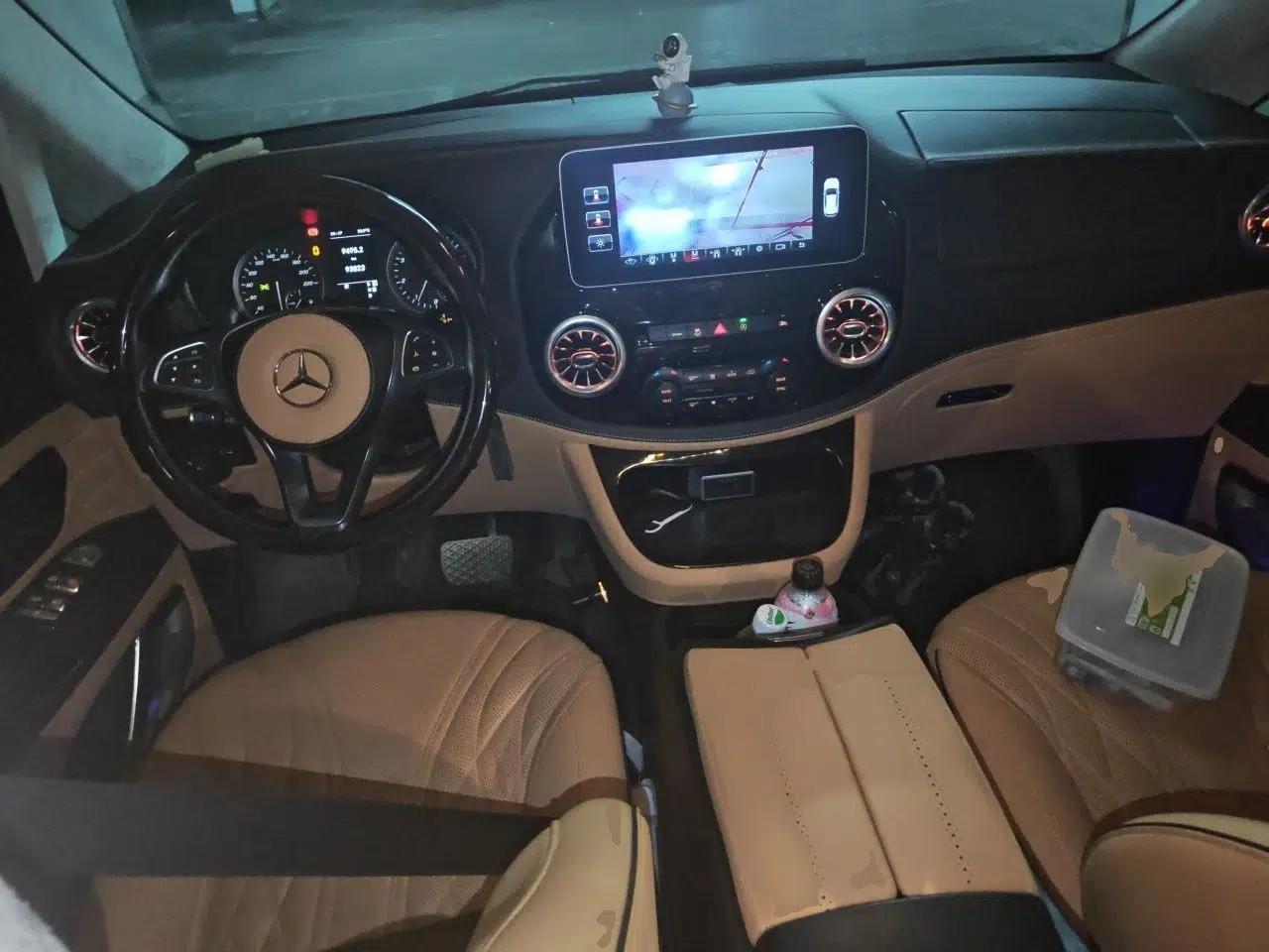 Mercedes-Benz Vito 2020 2.0T Elite Version 7 Seats — миниатюра 9