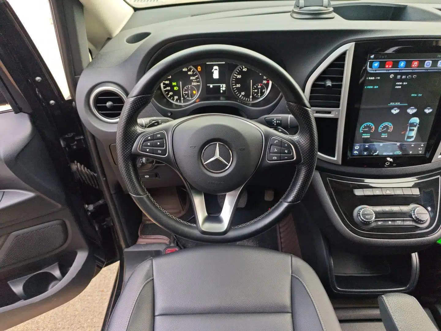 Mercedes-Benz Vito 2018 2.0T Business Version China V Emission Standard — миниатюра 17