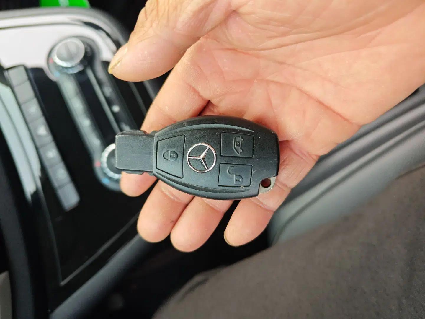 Mercedes-Benz Vito 2018 2.0T Business Version China V Emission Standard — миниатюра 27