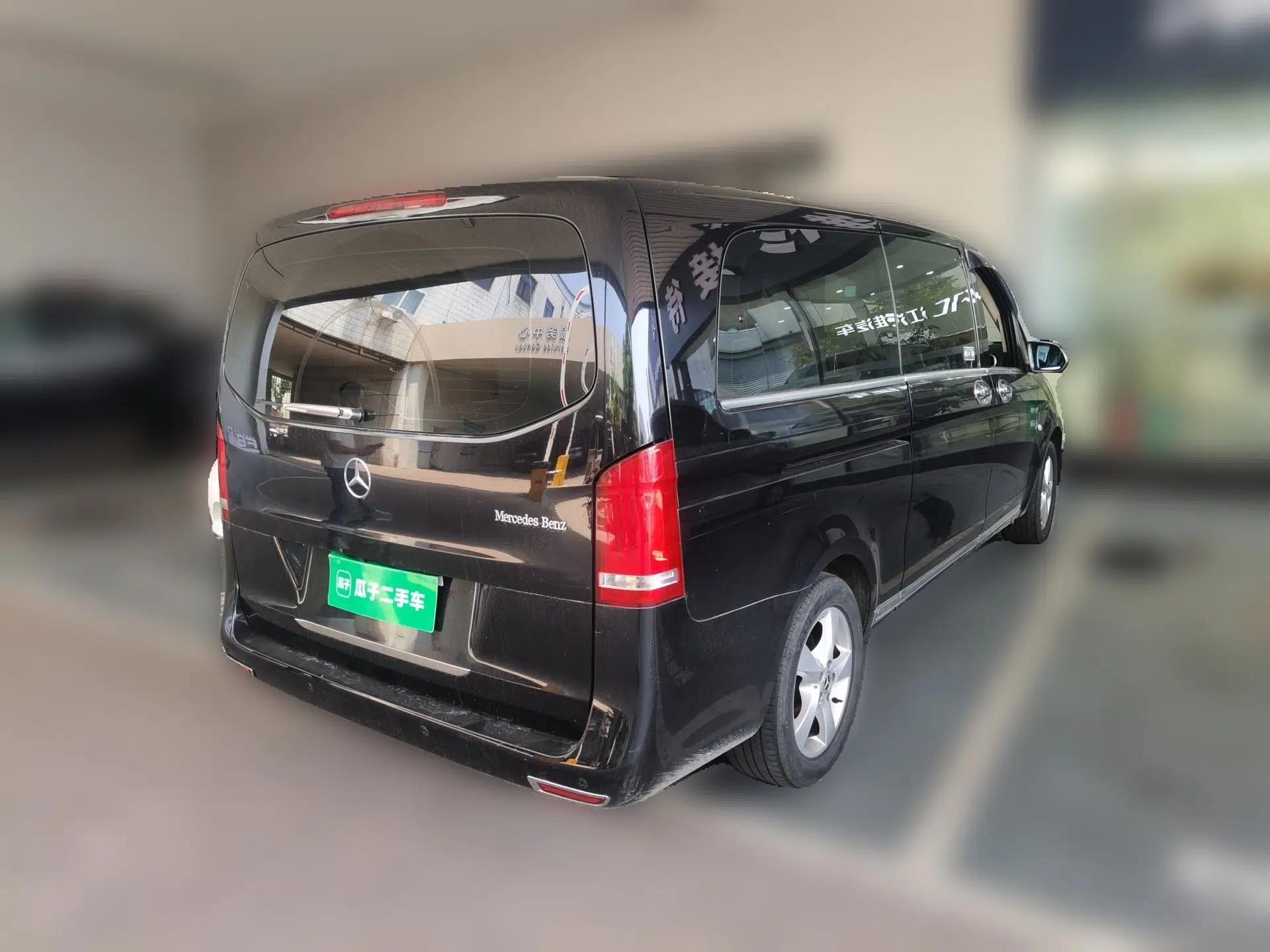 Mercedes-Benz Vito 2018 2.0T Elite Version 7 Seats China VI Emission Standard — миниатюра 6