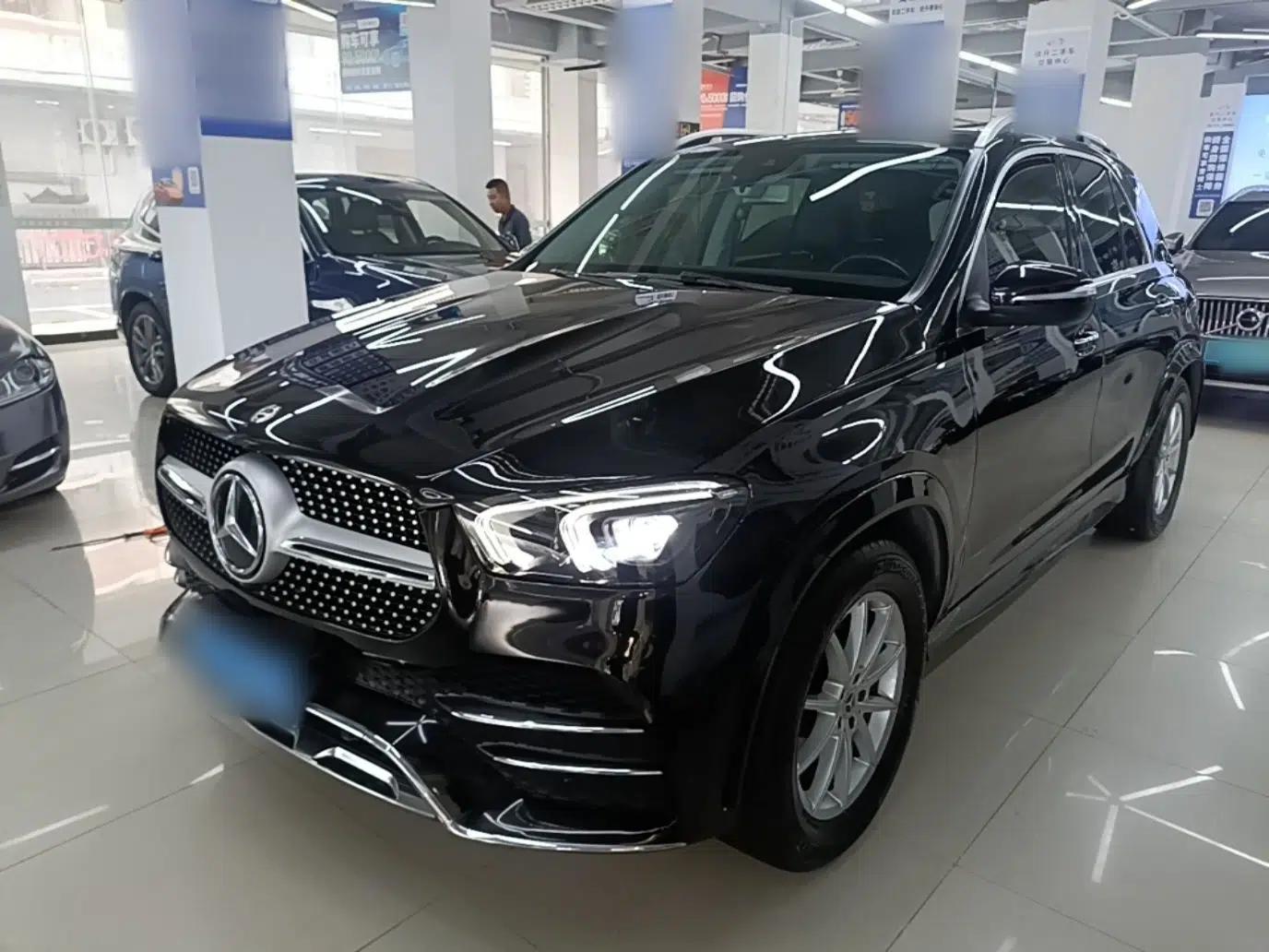 Mercedes-Benz GLE 2020 Restyled GLE 350 4MATIC Fashion Edition — миниатюра 1
