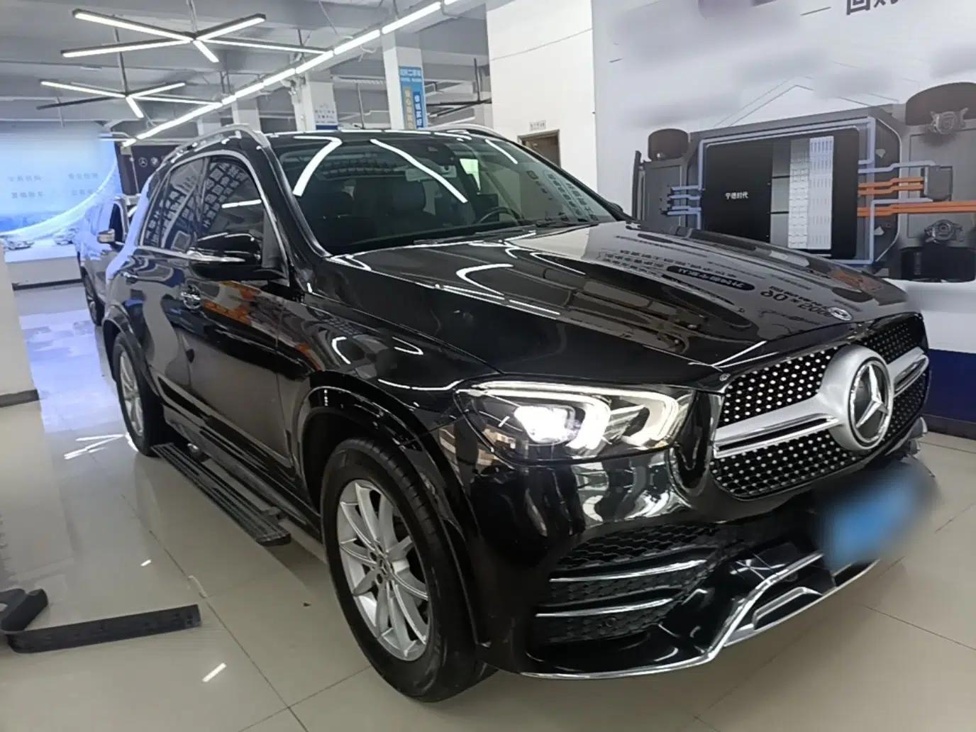 Mercedes-Benz GLE 2020 Restyled GLE 350 4MATIC Fashion Edition — миниатюра 3
