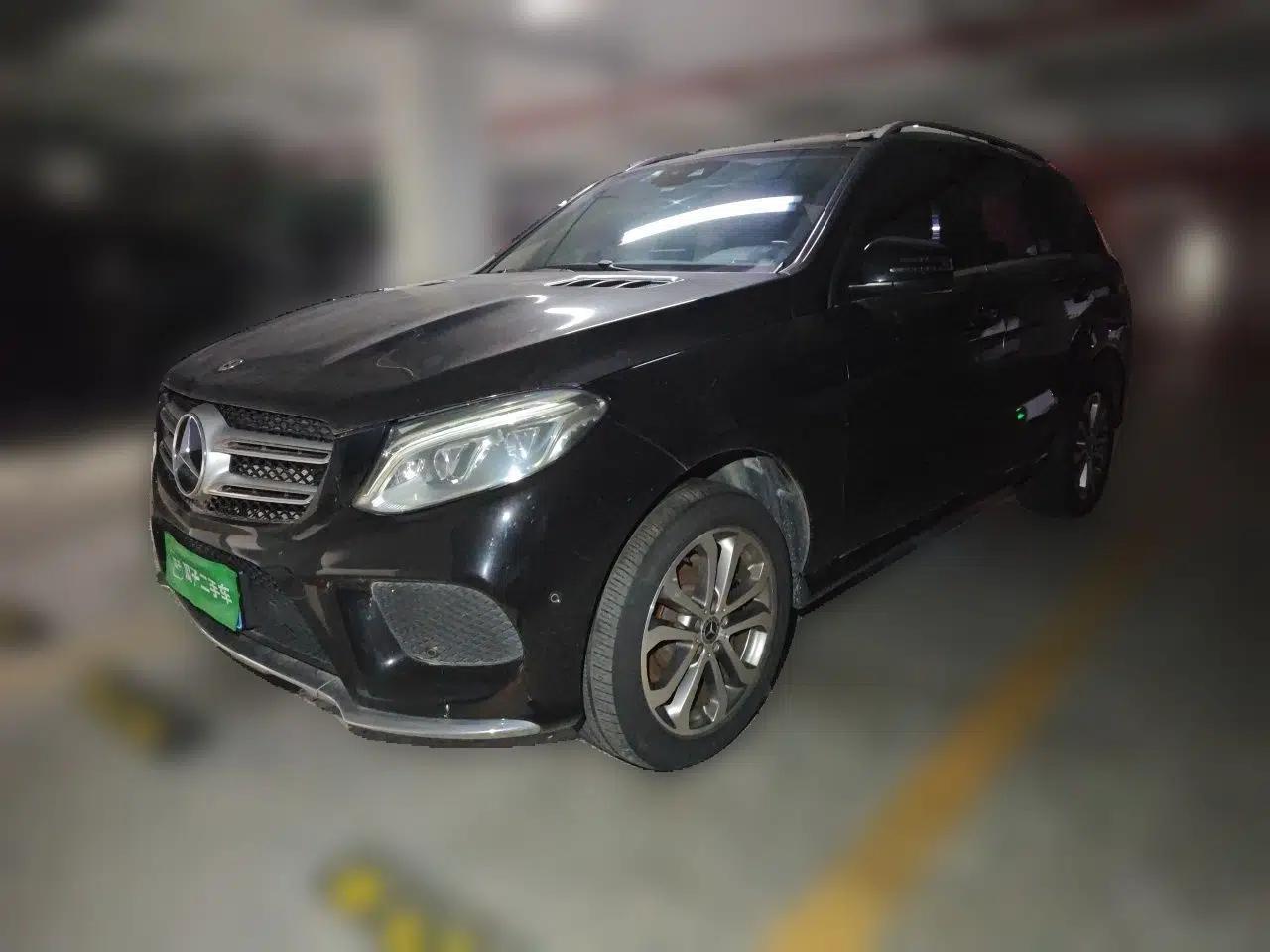 Mercedes-Benz GLE 2018 GLE 320 4MATIC Dynamic Edition Collector's Edition — миниатюра 1