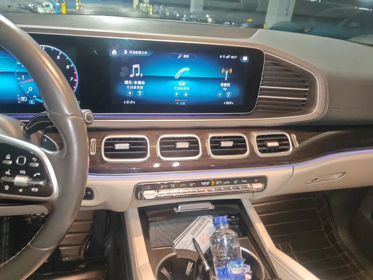 Mercedes-Benz GLE 2020 GLE 350 4MATIC Fashion Model — миниатюра 13