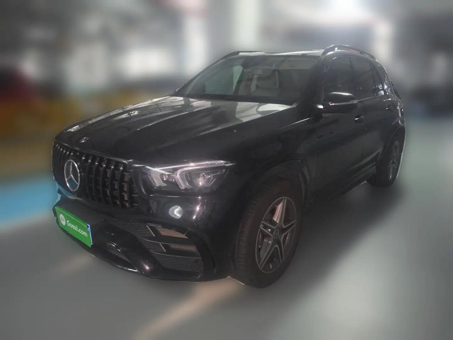 Mercedes-Benz GLE 2020 GLE 450 4MATIC Stylish Model — миниатюра 1