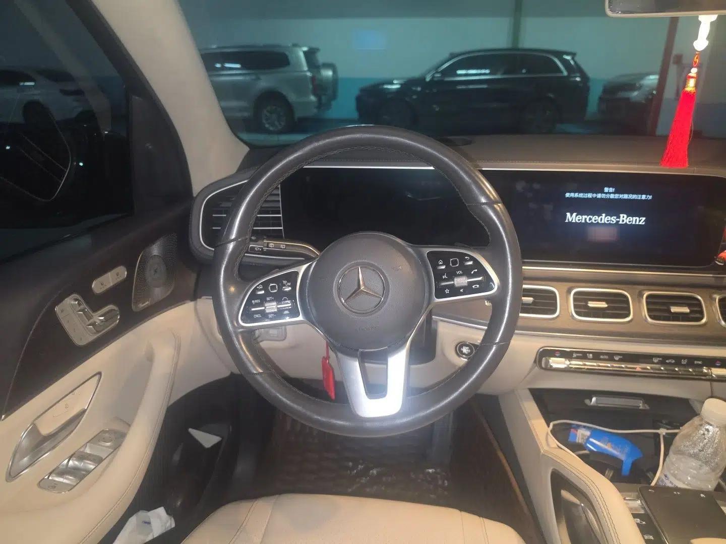 Mercedes-Benz GLE 2020 GLE 450 4MATIC Stylish Model — миниатюра 10
