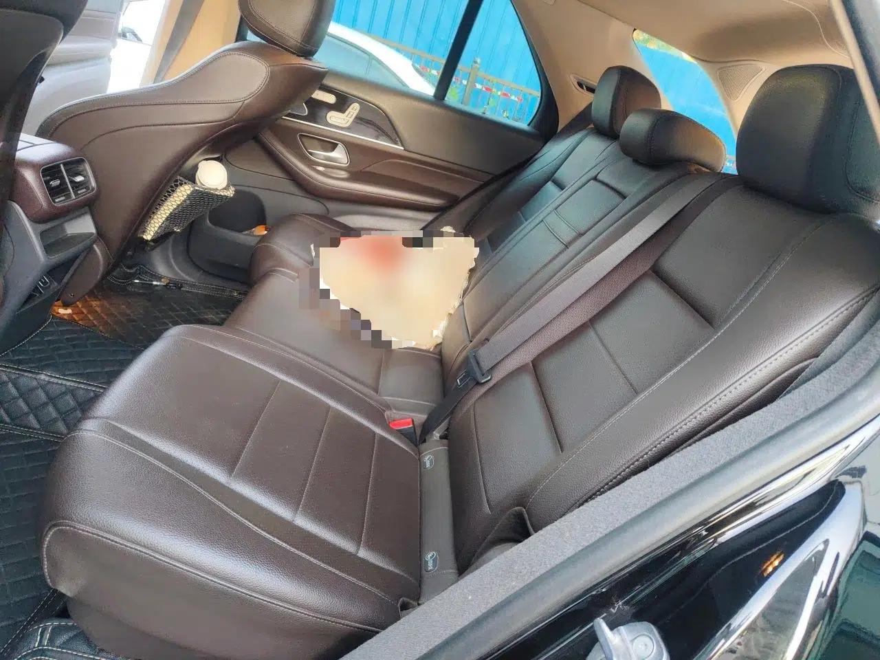 Mercedes-Benz GLE 2020 GLE 350 4MATIC Fashion Model — миниатюра 17