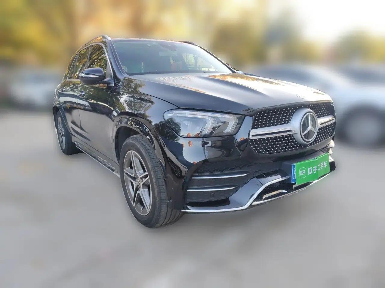 Mercedes-Benz GLE 2020 GLE 350 4MATIC Fashion Model — миниатюра 3