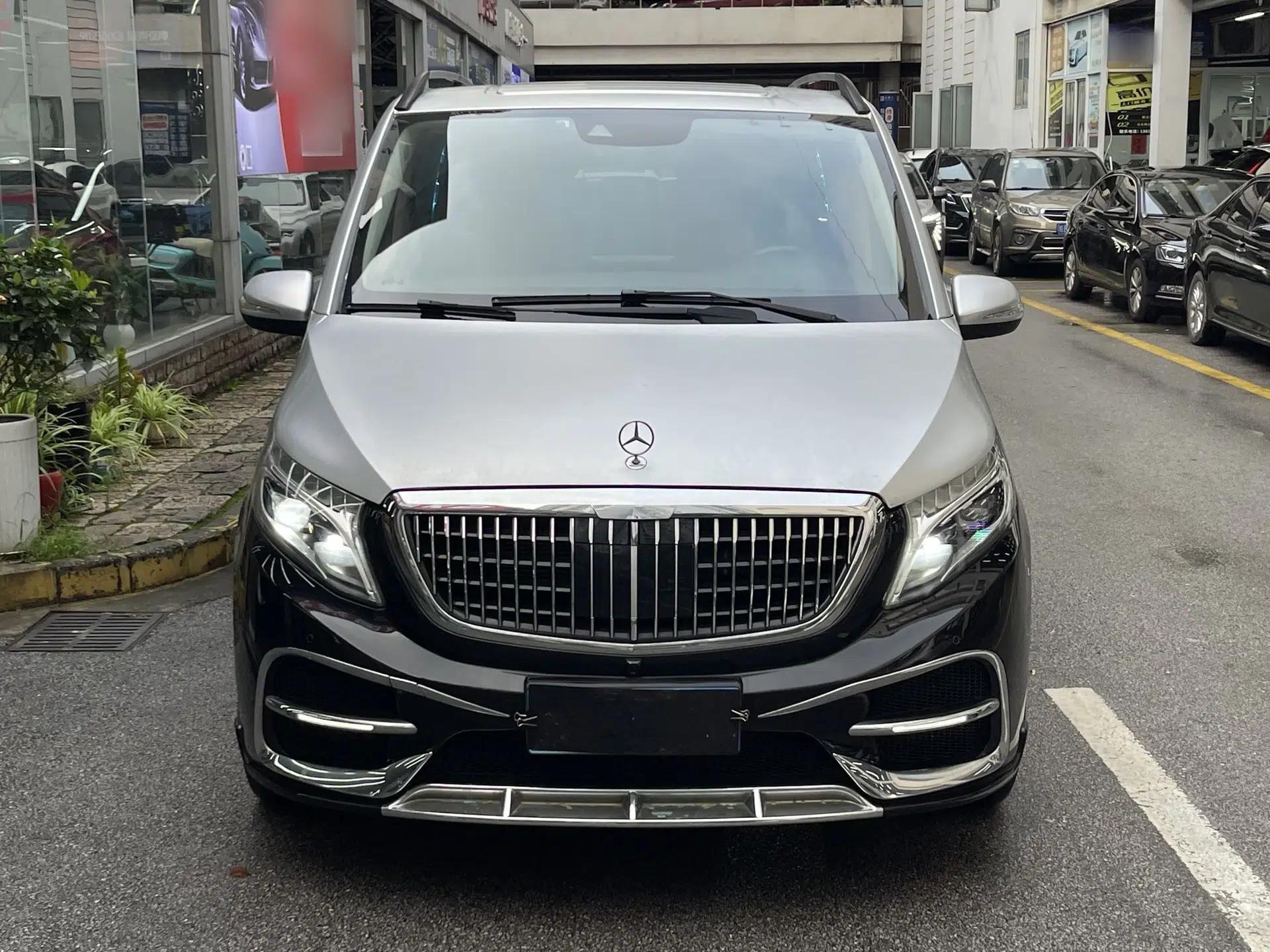 Mercedes-Benz V-Class 2017 V 260 Avantgarde Edition — миниатюра 14