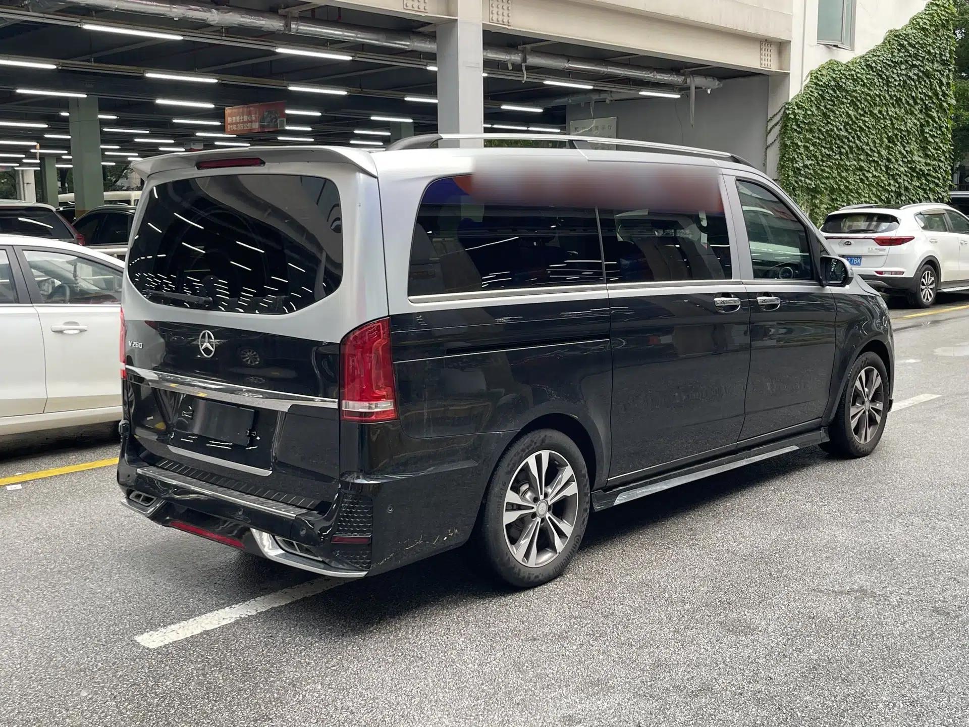 Mercedes-Benz V-Class 2017 V 260 Avantgarde Edition — миниатюра 16