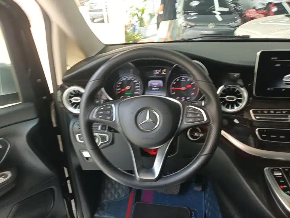 Mercedes-Benz V-Class 2017 V 260 Avantgarde Edition — миниатюра 19