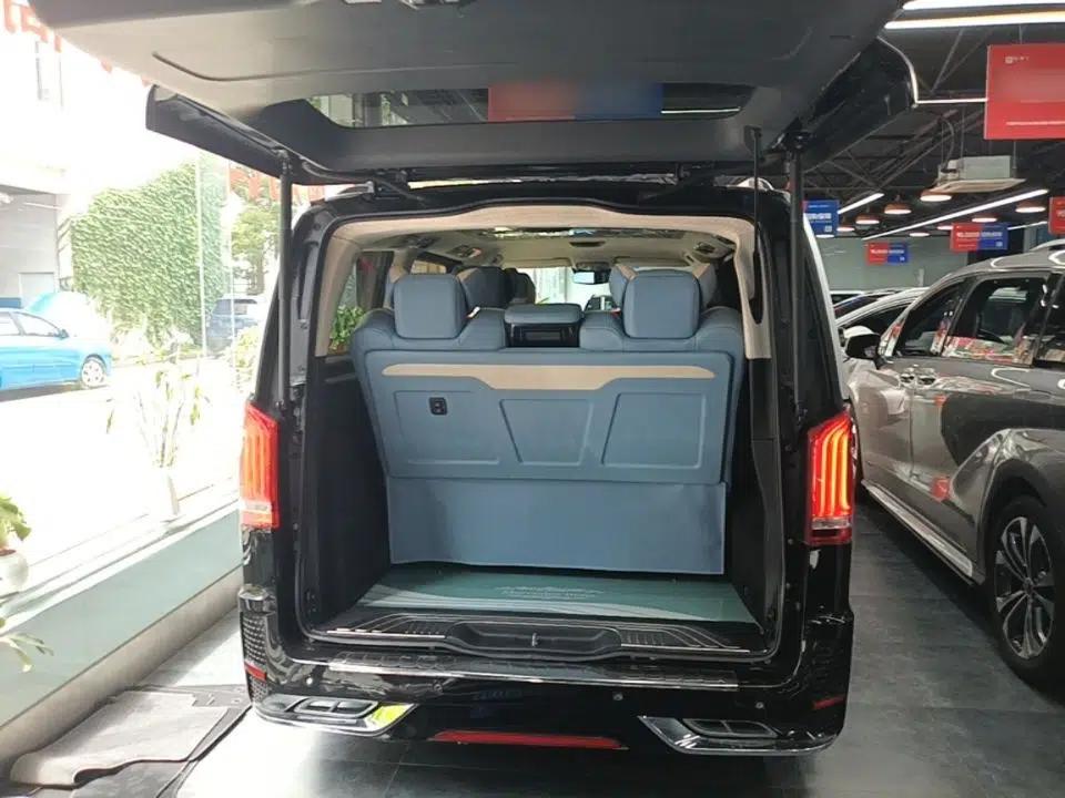 Mercedes-Benz V-Class 2017 V 260 Avantgarde Edition — миниатюра 28