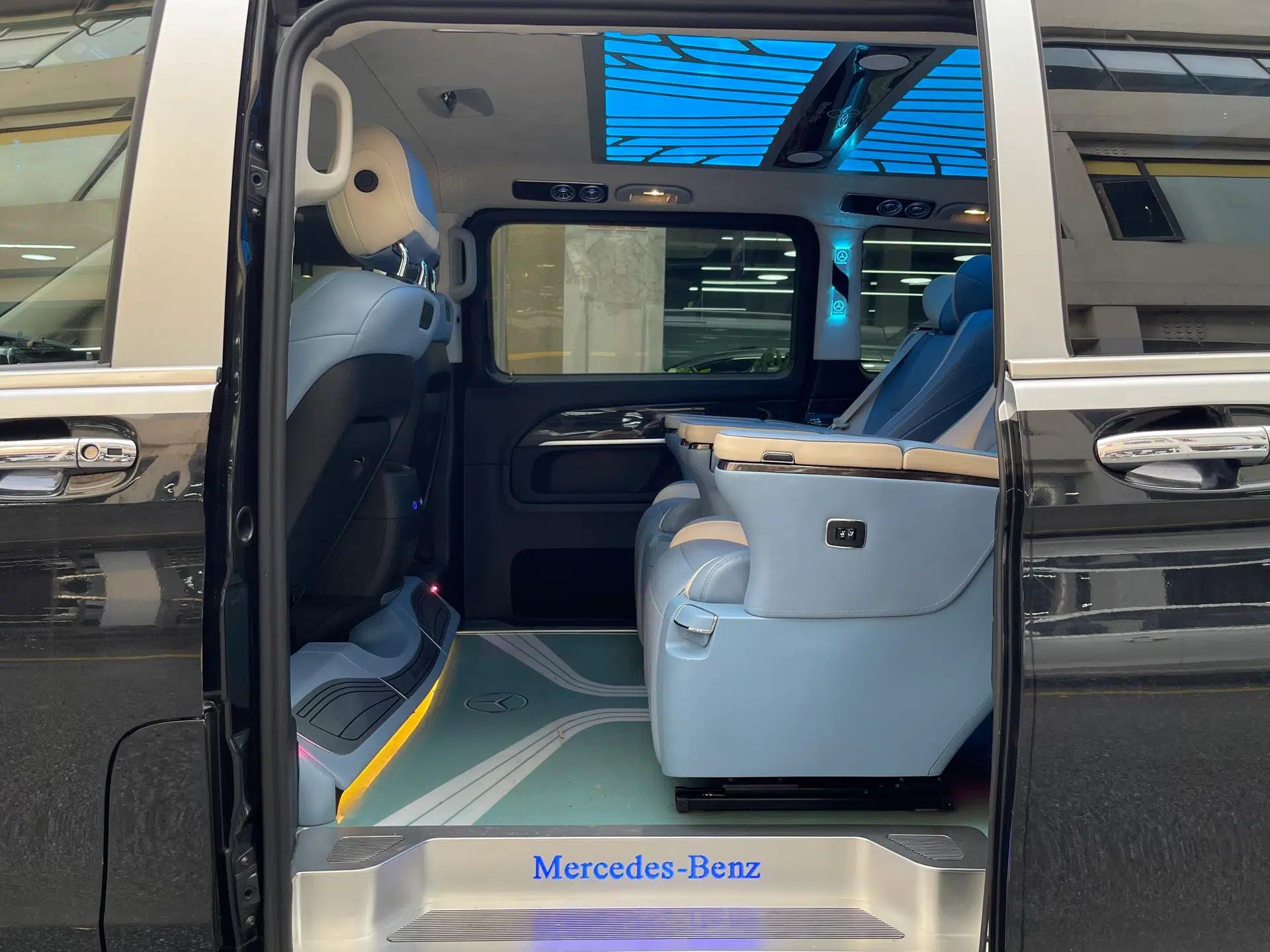 Mercedes-Benz V-Class 2017 V 260 Avantgarde Edition — миниатюра 36
