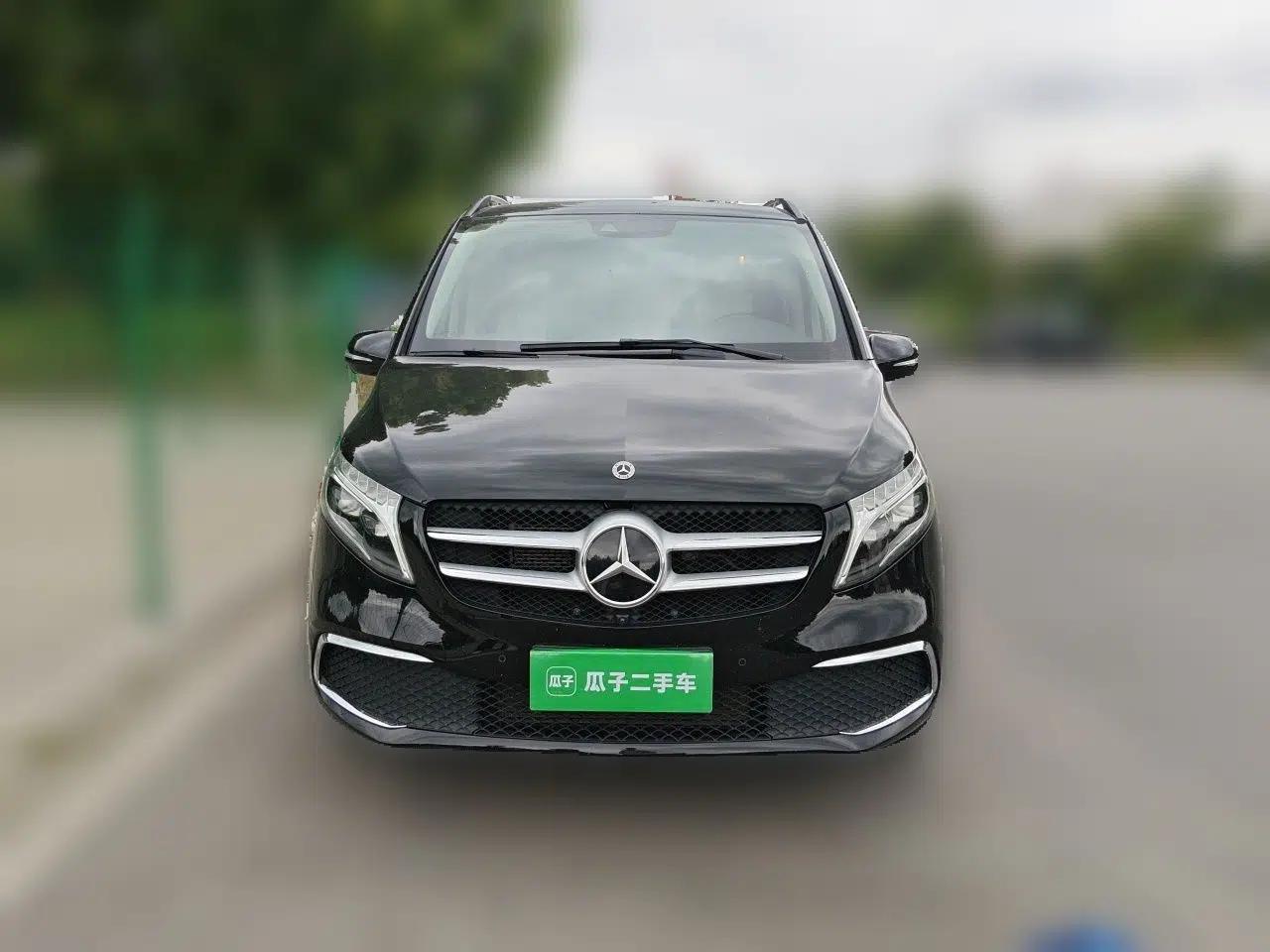 Mercedes-Benz V-Class 2021 V 260 L Long Wheelbase Prestige Edition — миниатюра 2