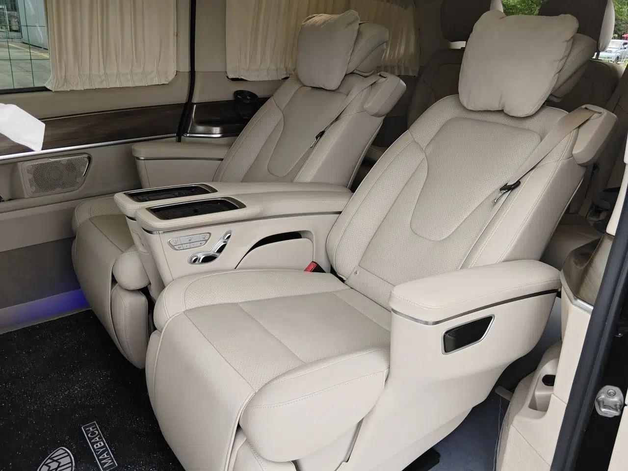 Mercedes-Benz V-Class 2021 V 260 L Long Wheelbase Prestige Edition — миниатюра 17