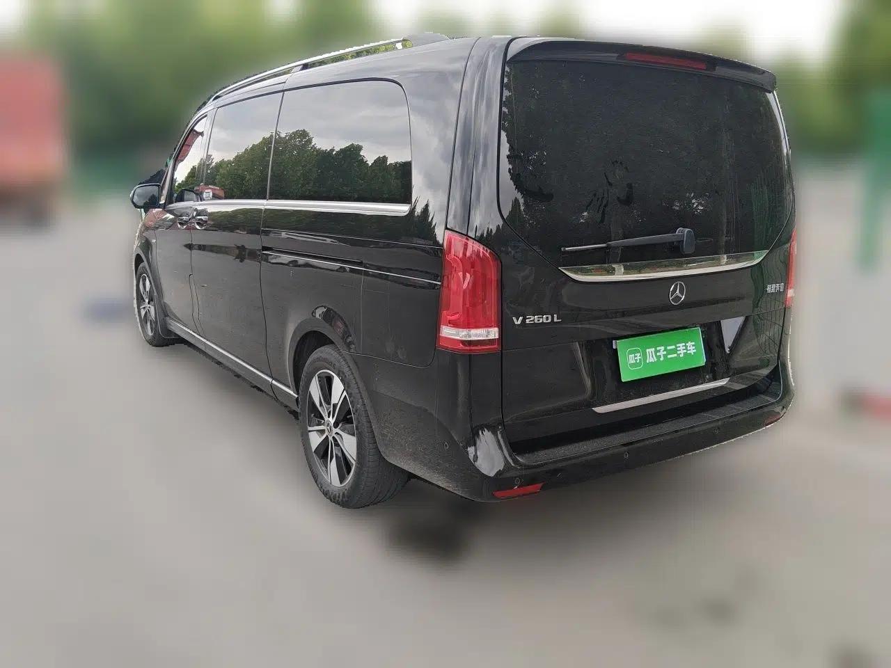 Mercedes-Benz V-Class 2021 V 260 L Long Wheelbase Prestige Edition — миниатюра 4