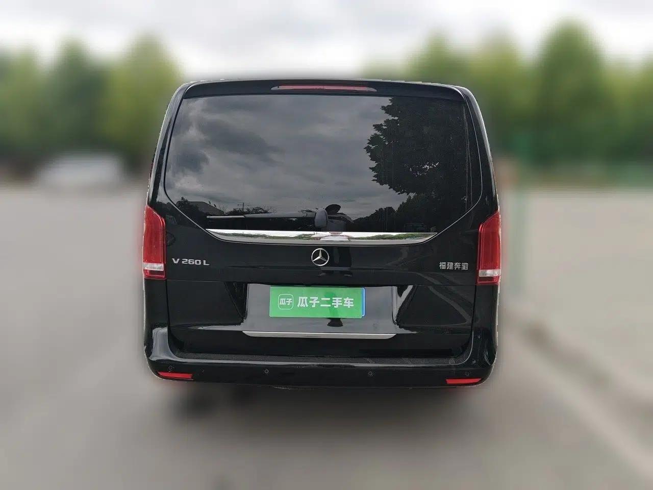 Mercedes-Benz V-Class 2021 V 260 L Long Wheelbase Prestige Edition — миниатюра 5
